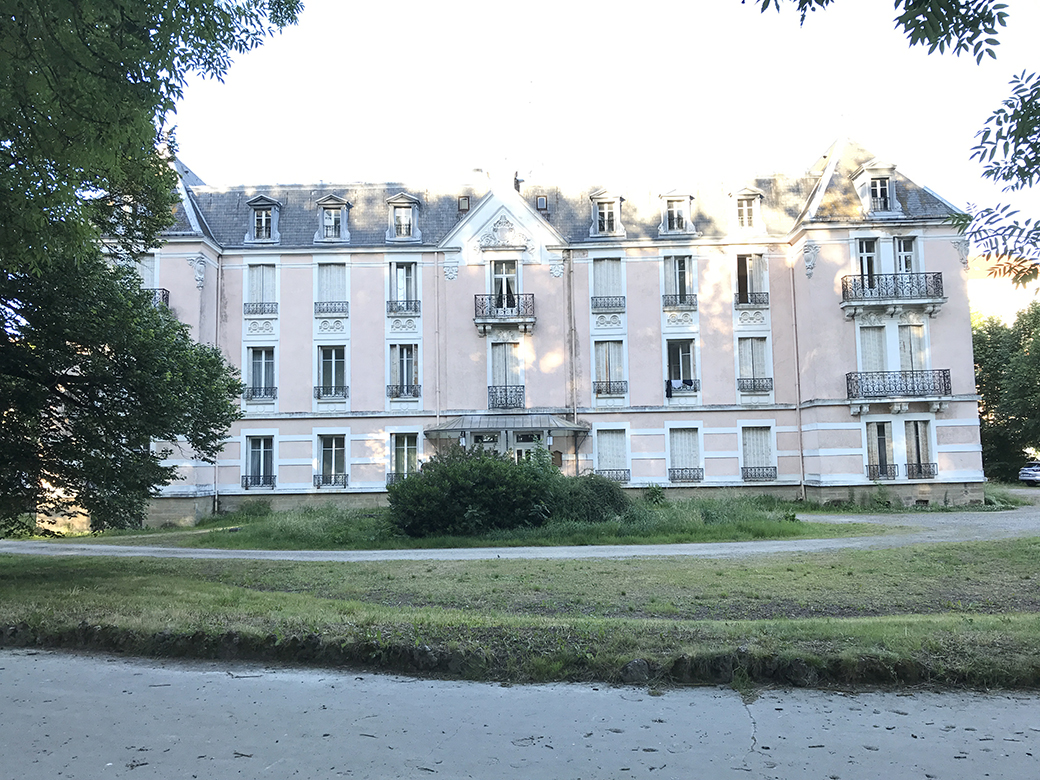 Formerly Hotel La Souveraine, Contrexéville
